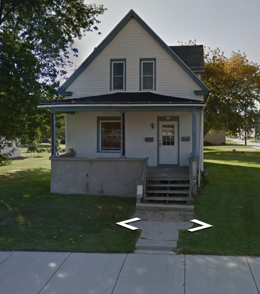 Building Photo - 2720 S 8th St
