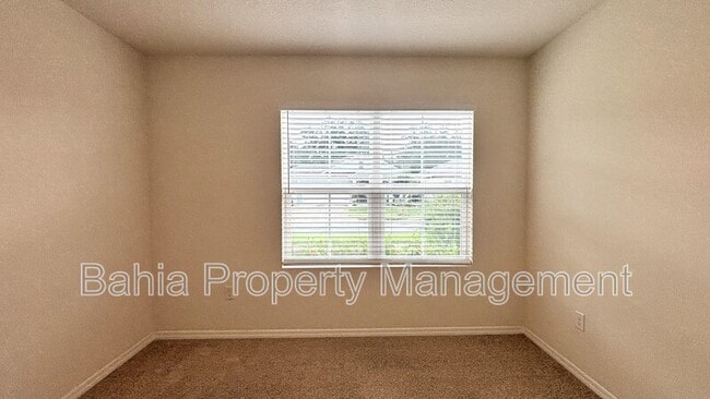 Building Photo - 1578 Dalehurst Lane
