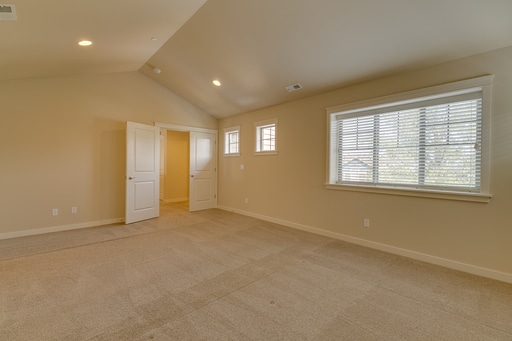 Building Photo - Beautiful & Spacious Kenmore Home for Rent!