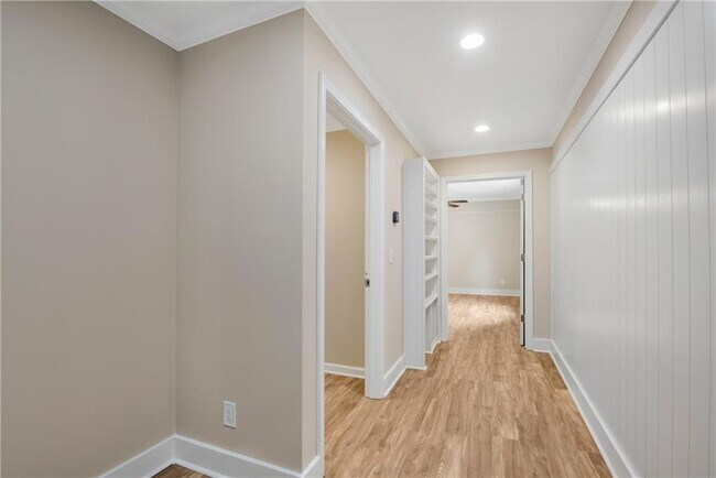 Building Photo - 3346 Cove Overlook Rd