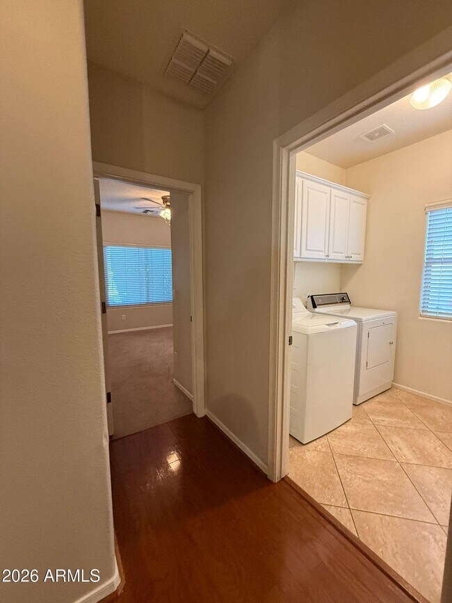 Building Photo - 14641 W Hearn Rd