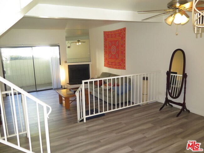 Building Photo - 7550 Zombar Ave