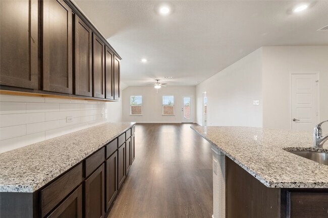 Building Photo - 745 John Adams Ct