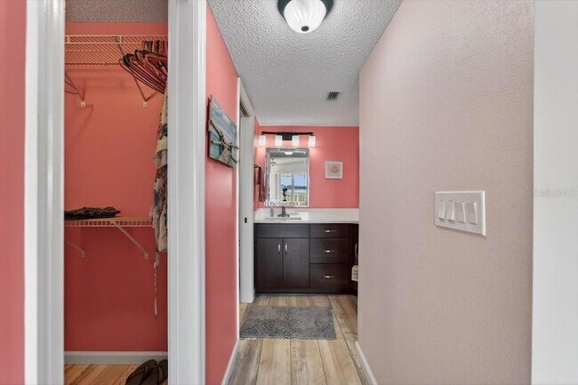 Building Photo - 1343 Perico Point Cir