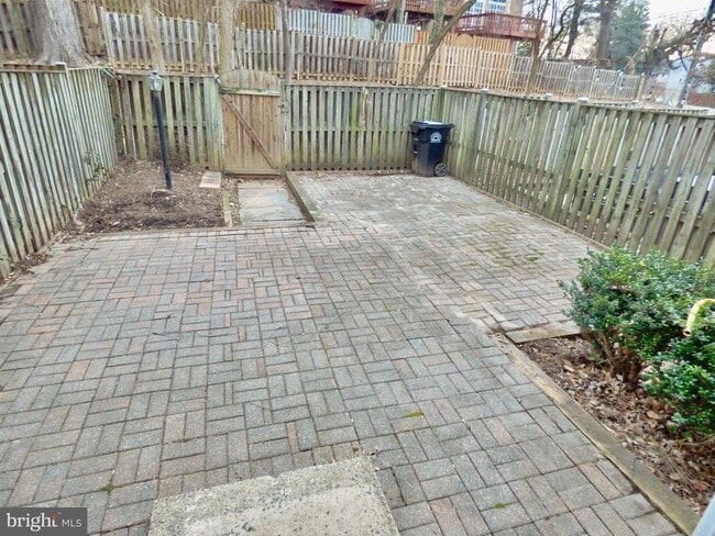 Building Photo - 2975 Cashel Ln