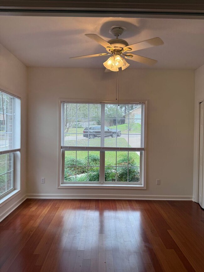 Building Photo - 118 Windover Way