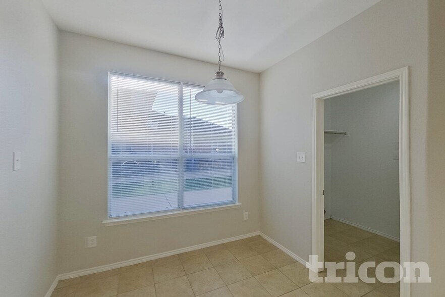 Building Photo - 1470 Waldrop Dr