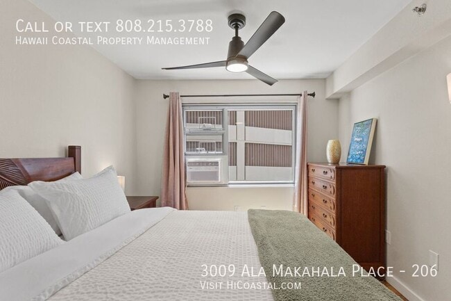 Building Photo - 3009 Ala Makahala Pl