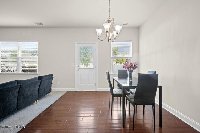 Building Photo - 13 Brasstown Way