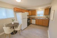 Building Photo - Fresh Updates and Flexible Space in Florissant