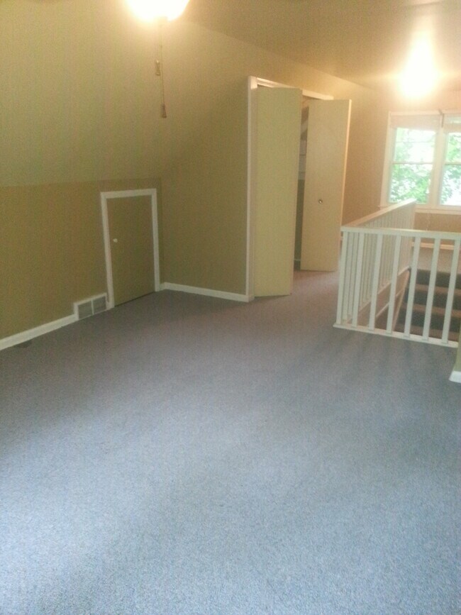 Building Photo - 1307 Belmar Pl