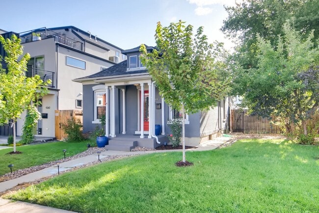 Building Photo - Cute Home In Fantastic Berkeley Location