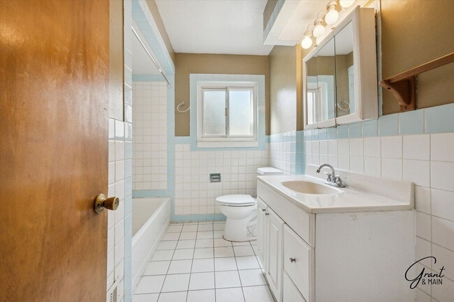 Building Photo - 3 Bedroom Ranch - $1,350