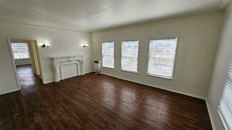 Building Photo - 436 N Ardmore Ave