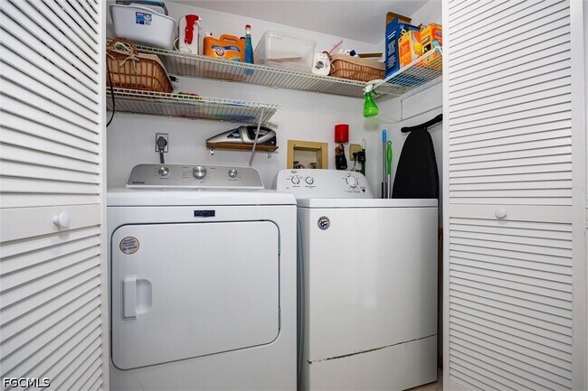 Building Photo - 16200 Bay Pointe Blvd