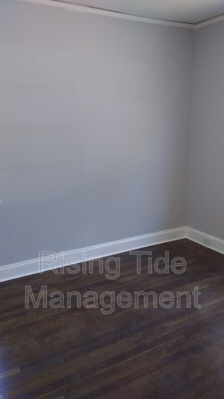 Building Photo - 4404 Avenue M