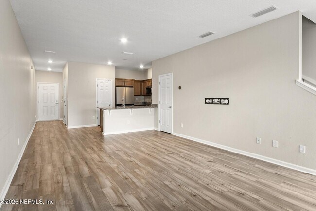 Building Photo - 9787 Fiddleback Ln