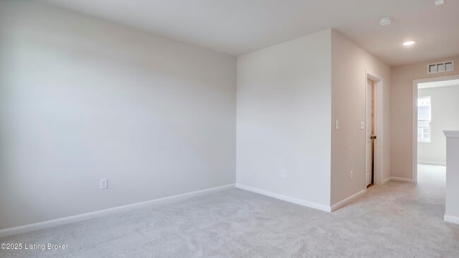 Building Photo - 1850 Washington Blvd