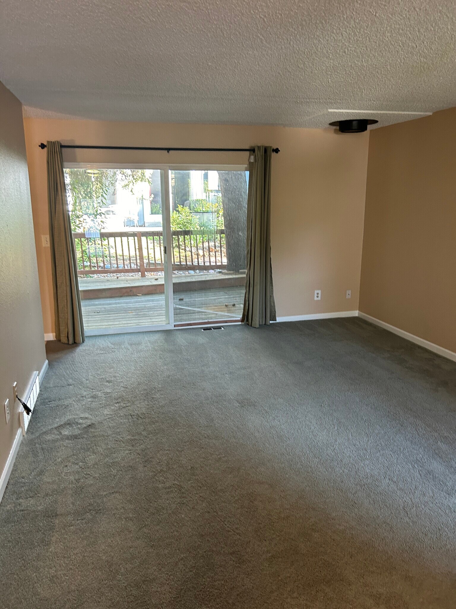 Living room - 2863 S Xanadu Way