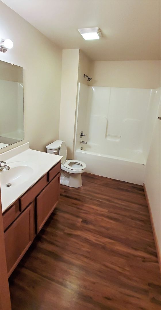 Building Photo - $1225 | 2 Bedroom, 2 Bathroom Condo | No Pets* | Available for Immediate Move In!