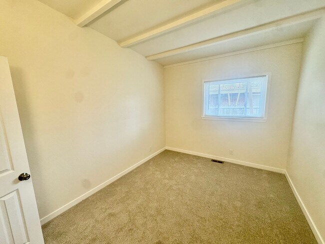 Building Photo - 2260 Ames St