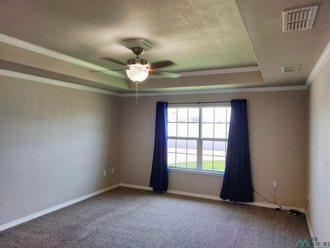 Building Photo - 621 Providence Cir