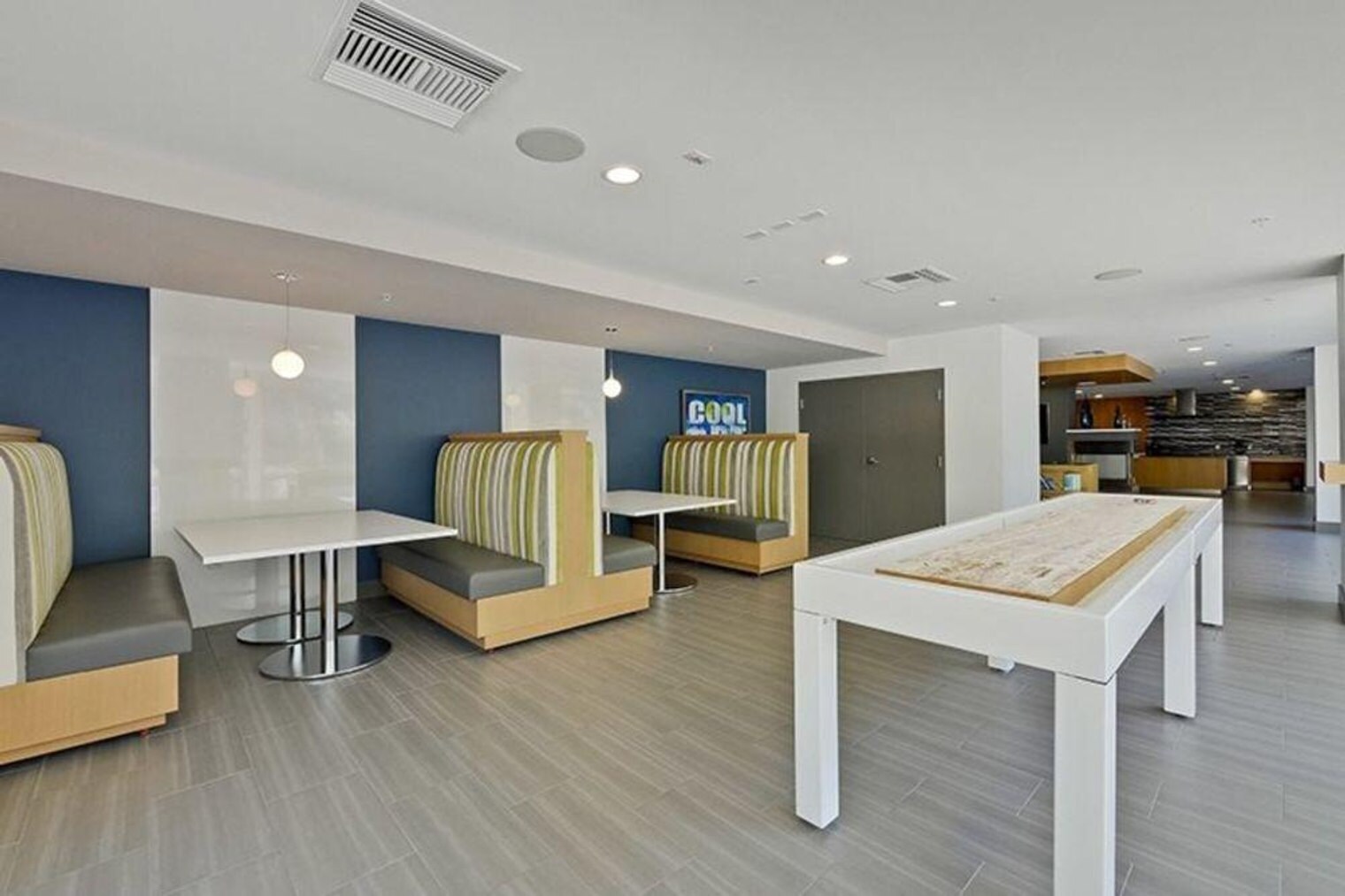 Building Photo - 1725 S Bascom Ave