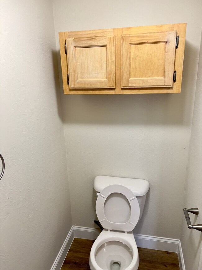 Building Photo - 56 Bell Rd