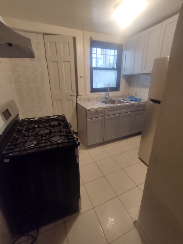 Primary Photo - W. W 148th St