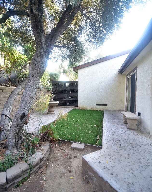 Building Photo - 15861 Davis Cup Ln