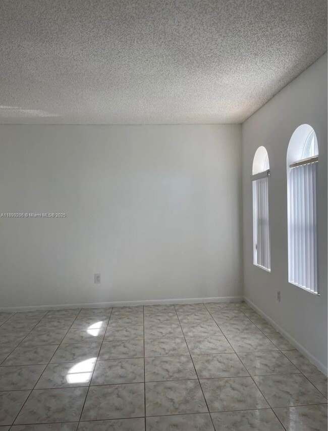 Building Photo - 5220 NW 109th Ave