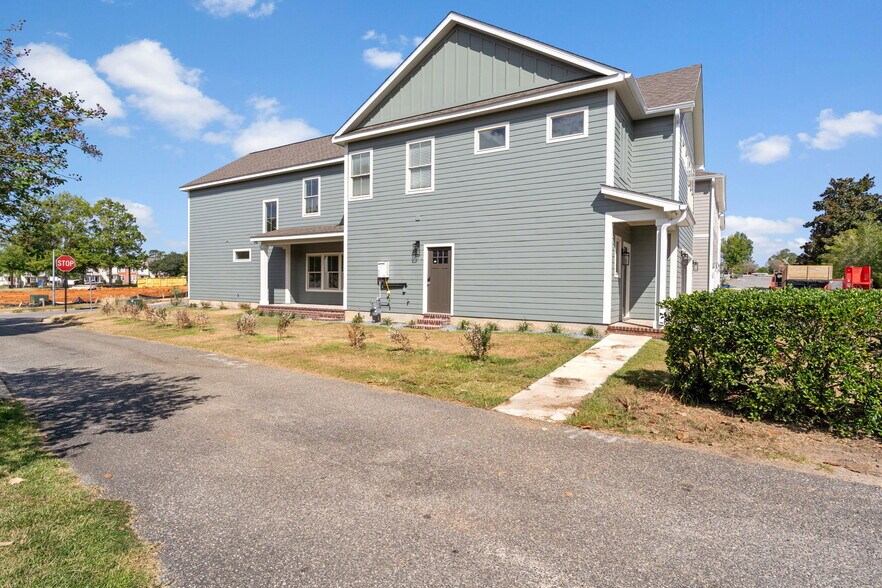 Building Photo - 4091 Ivy Green Trl