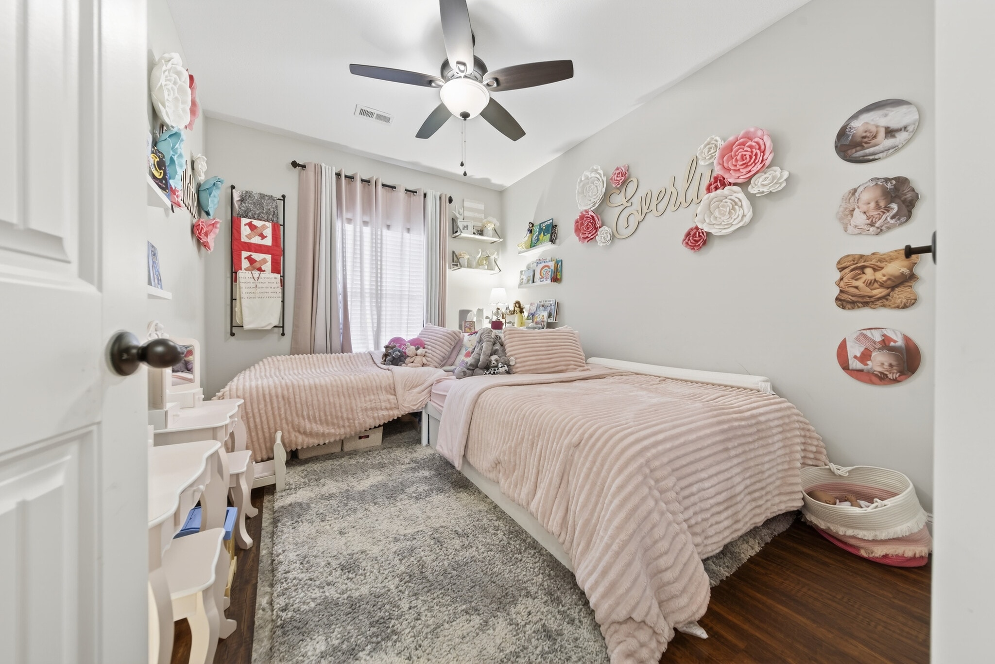 Building Photo - 163 Gabriella Ct