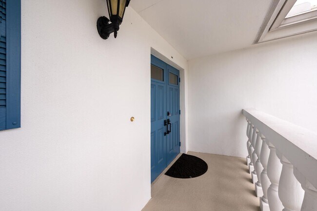 Building Photo - 241 Palm River Blvd