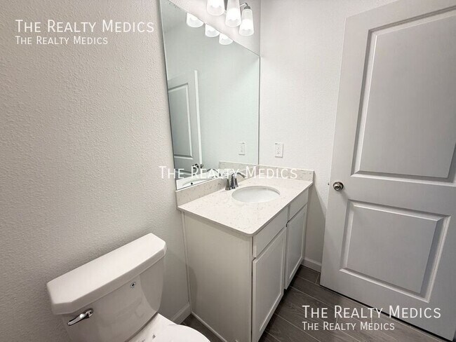 Building Photo - 6578 SW 89th Loop