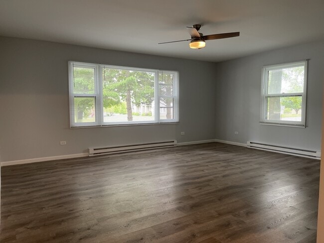 Building Photo - 479 Eisenhower St