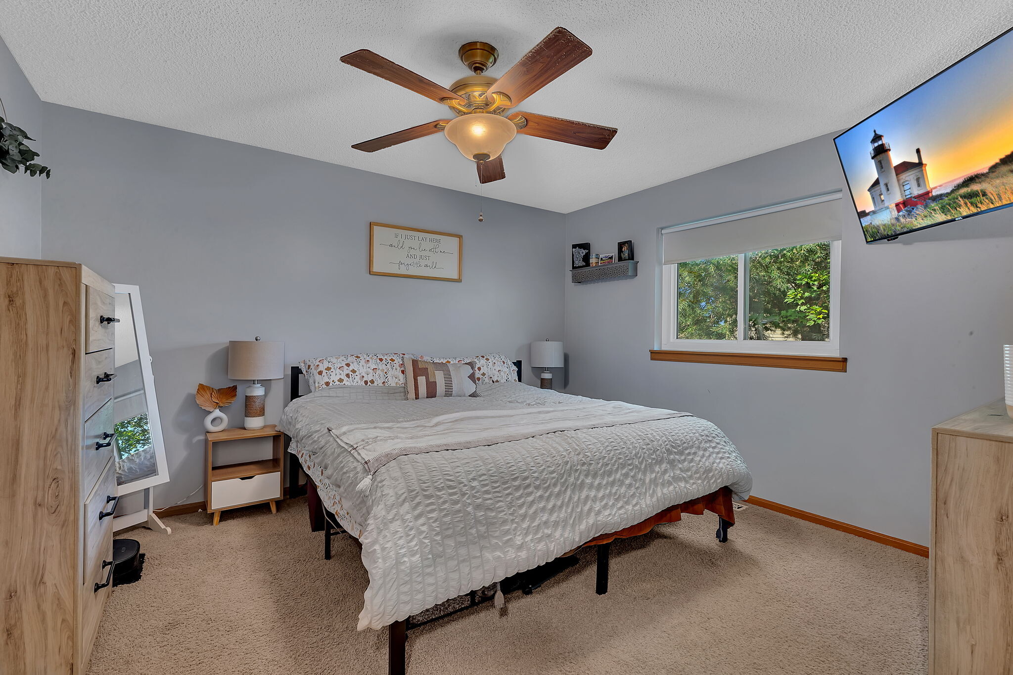 Building Photo - 5341 Mallard Ln