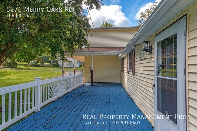 Building Photo - 5276 Merry Oaks Rd