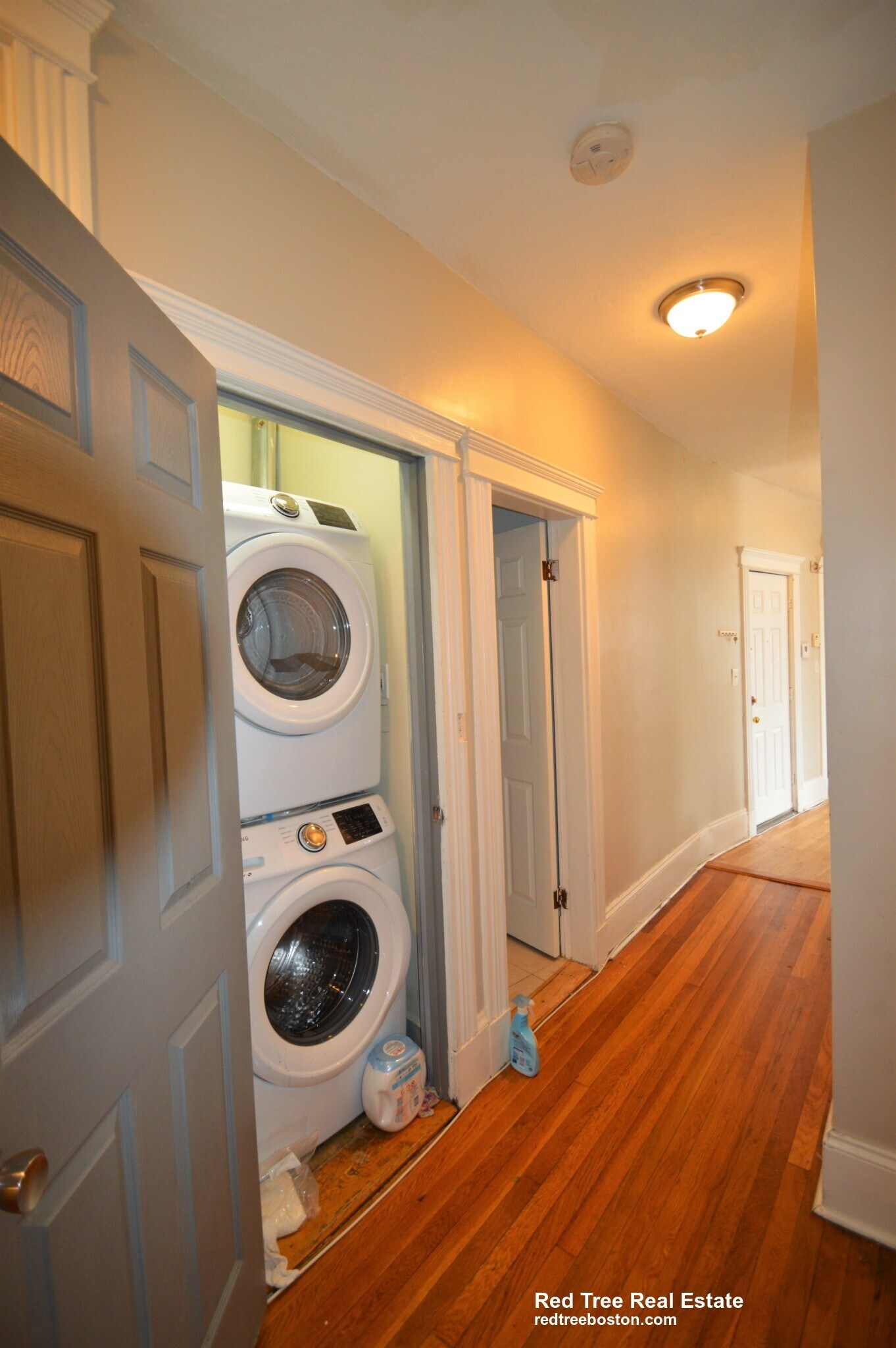 Building Photo - 83 Glenville Ave