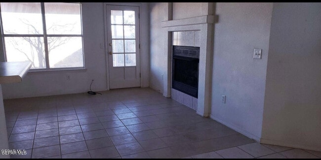 Building Photo - 3616 Dominican St