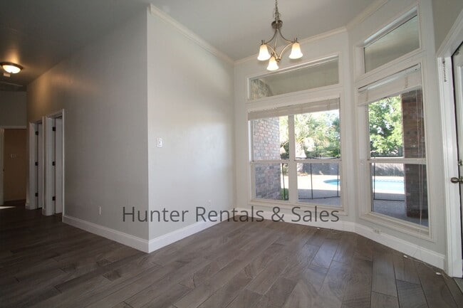 Building Photo - Country Trails Gem with a Pool Made for Te...