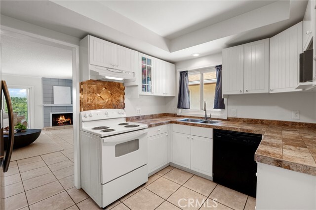 Building Photo - 1349 Shadow Ln