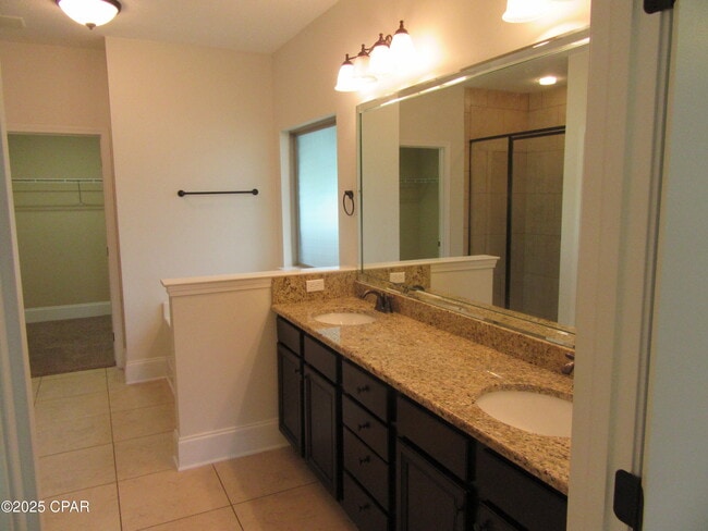 Building Photo - 114 Lake Merial Shores Dr