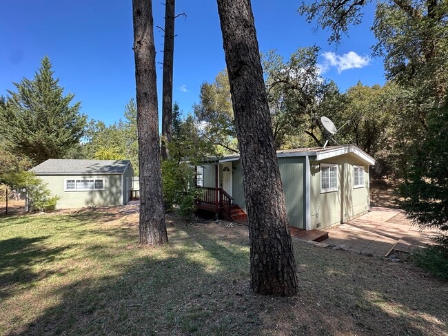 Primary Photo - 4700 Mineral Way