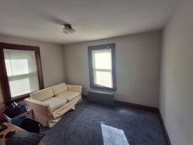 Building Photo - 2446 Dimmick Ave