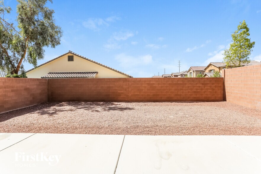 Building Photo - 10841 Pearl River Ave