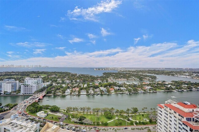 Building Photo - 6365 Collins Ave