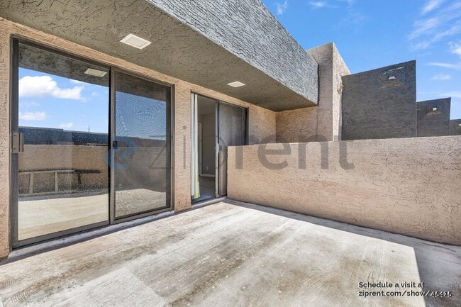 Building Photo - 3030 Hayden Rd