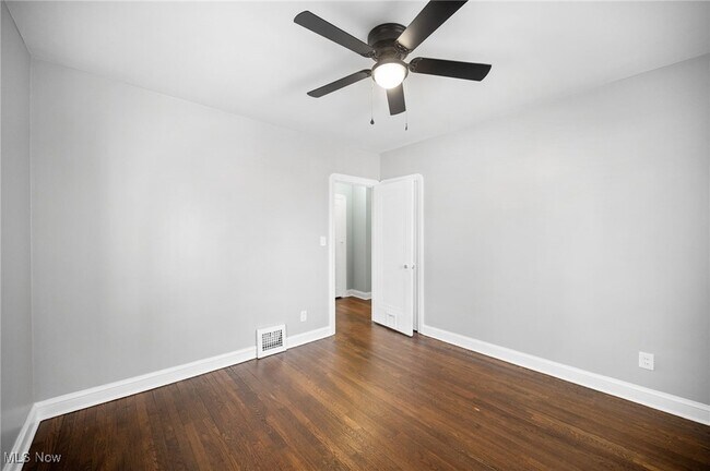 Building Photo - 2258 Northland Ave