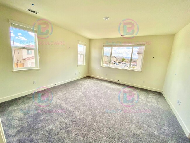 Building Photo - 1127 Winter Hawk Wy